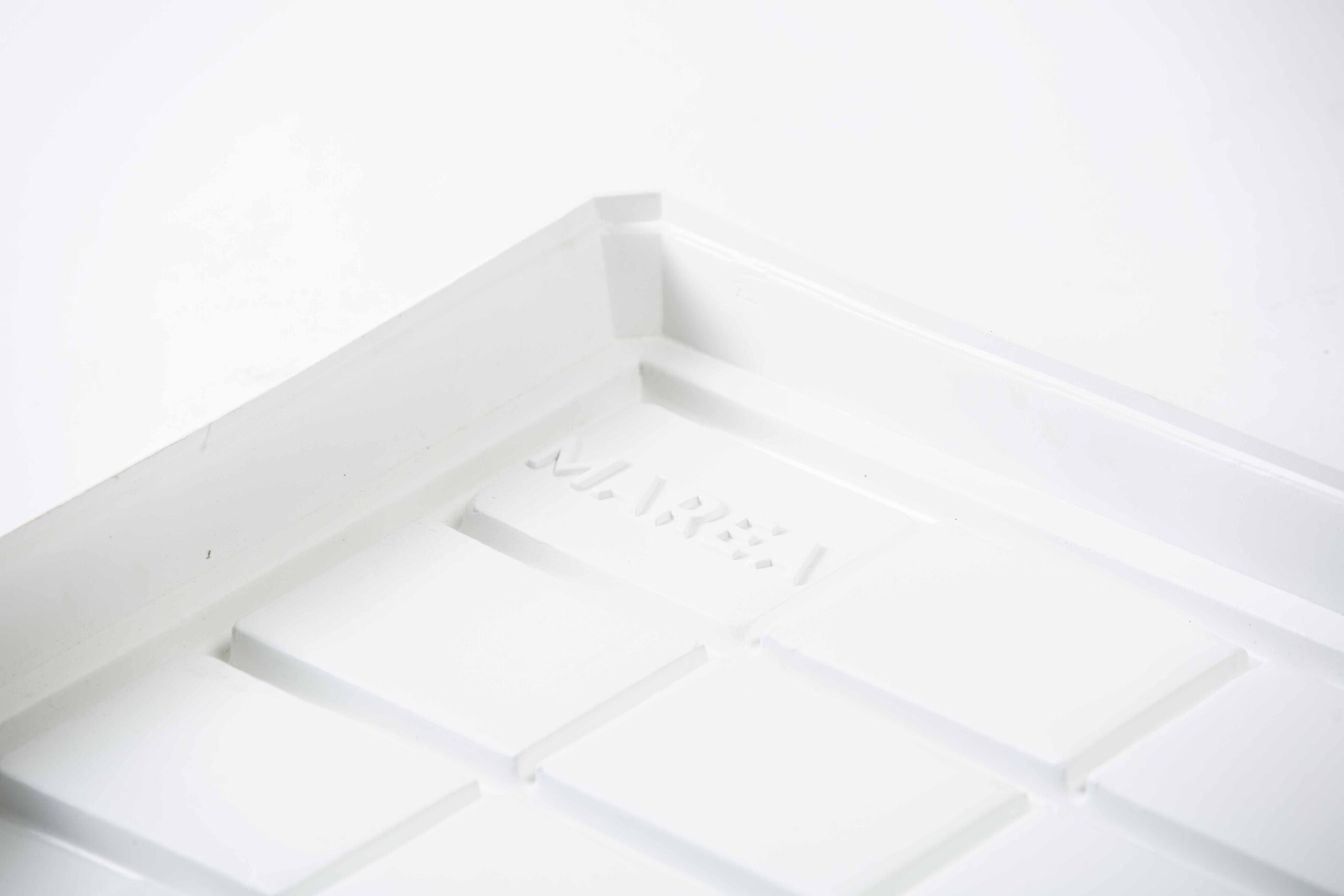 Bandeja de drenaje blanca para cultivo 60x60cm - Imagen 3